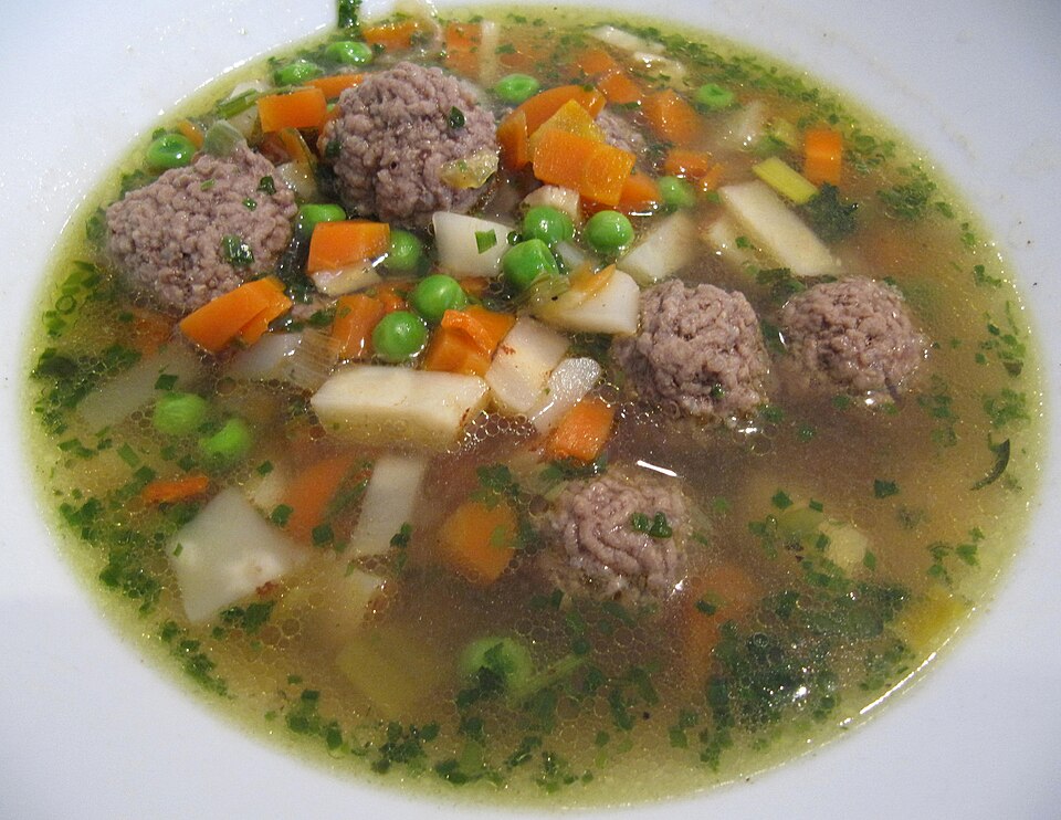 Eintopf - Von GeoTrinity - CC BY-SA 3.0, https://commons.wikimedia.org/wiki/File:GT_Suppe_Germany.jpg